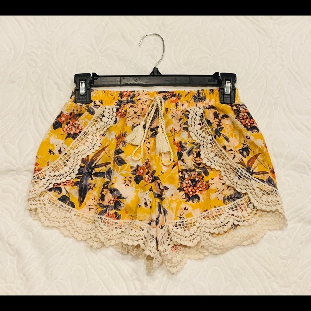Xhilaration Juniors Shorts